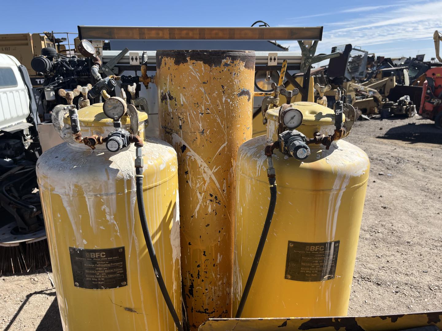 ./imagenes/INVOICE/2019/17420/PINTA RAYAS TAYLOR-DUNN D6-60 (4).JPG